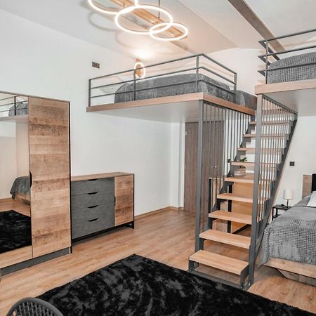 Apartmanovy Dum Sklipek Trutnov Exterior photo