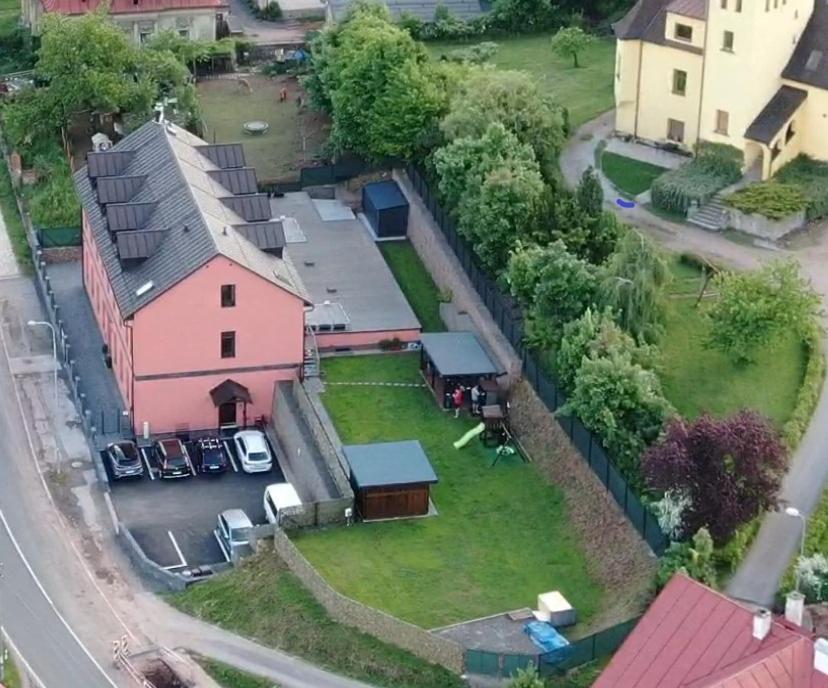 Apartmanovy Dum Sklipek Trutnov Exterior photo