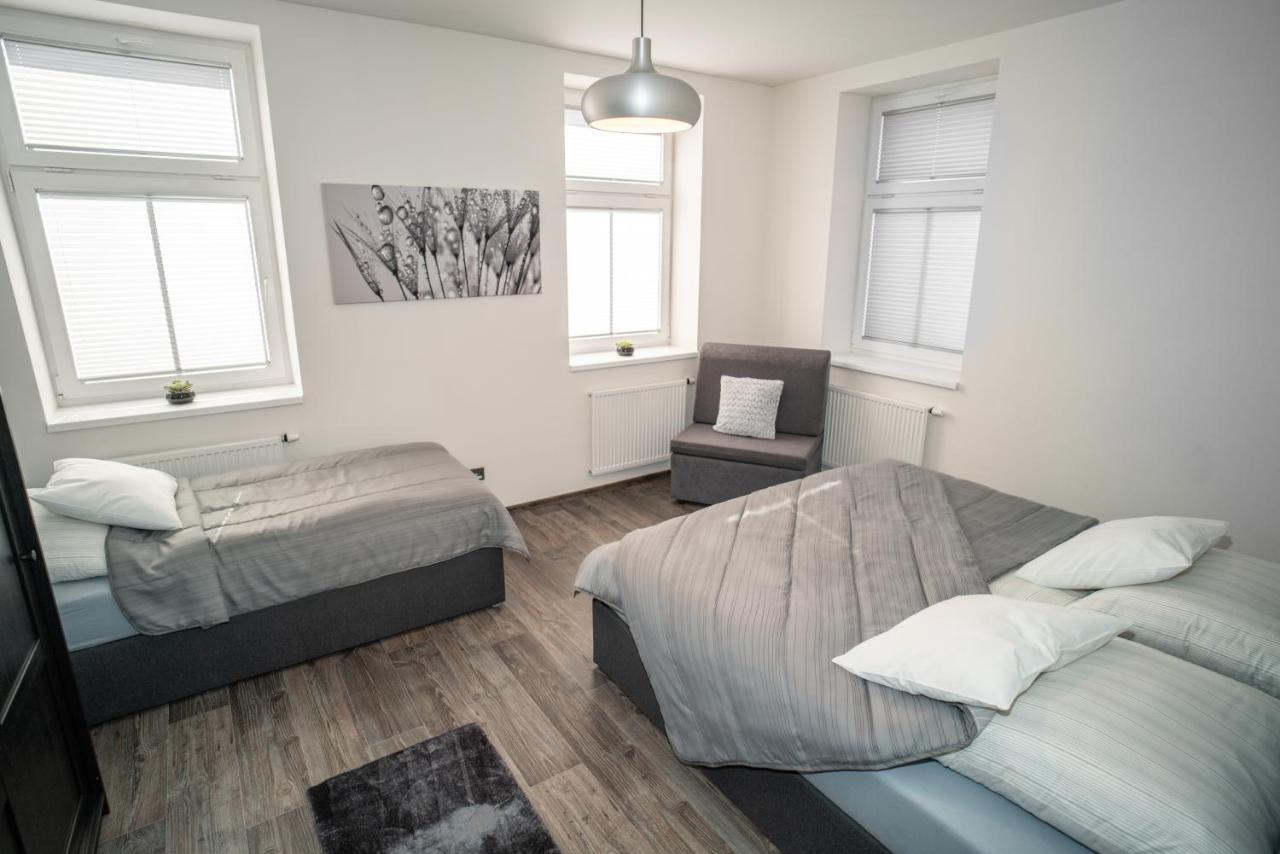 Apartmanovy Dum Sklipek Trutnov Exterior photo
